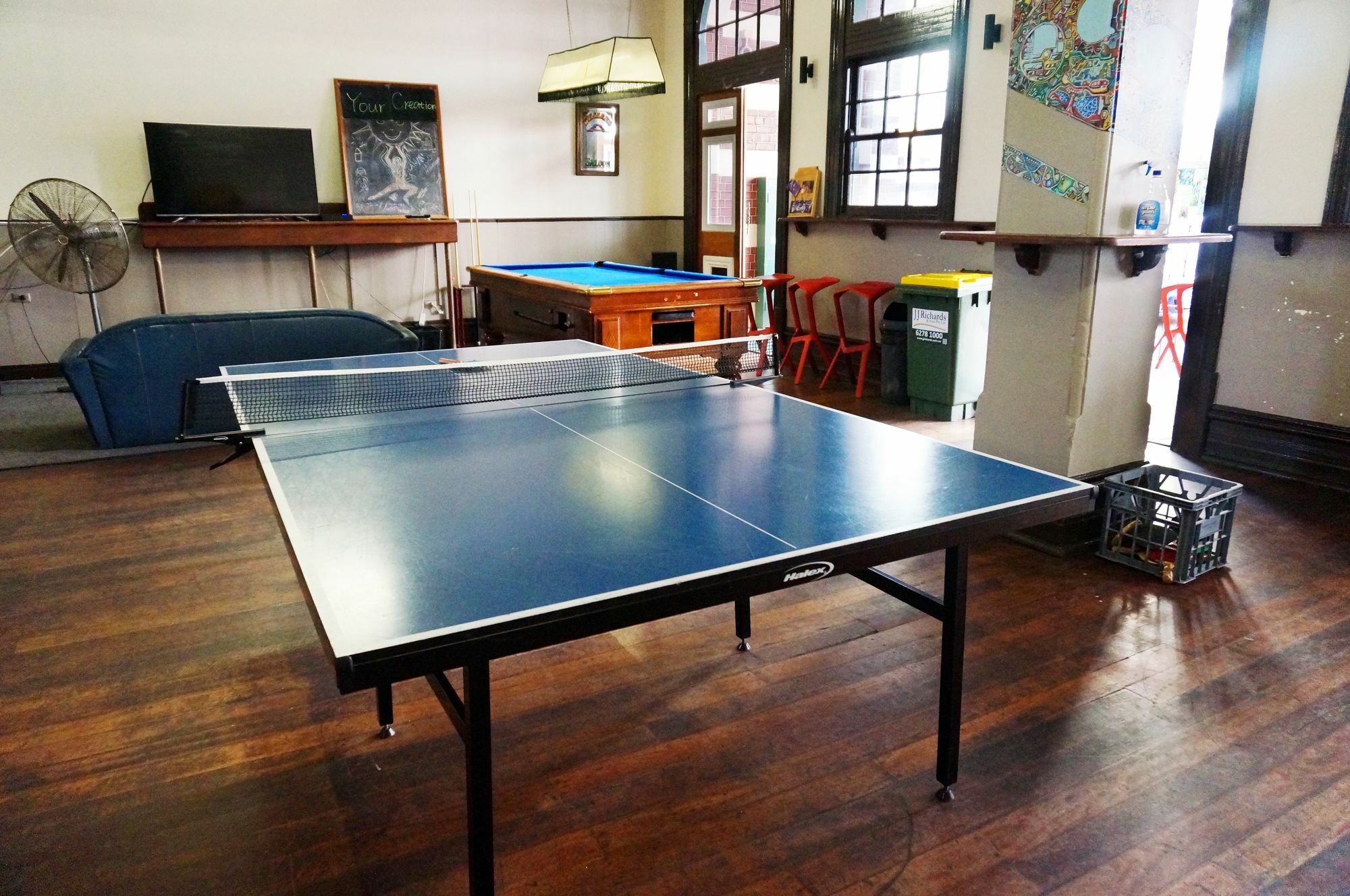 Sundancer Backpackers Hostel Фримантл Экстерьер фото